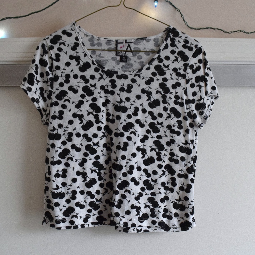 LIVING DOLL Black & White Cherry Crop Top | Size M